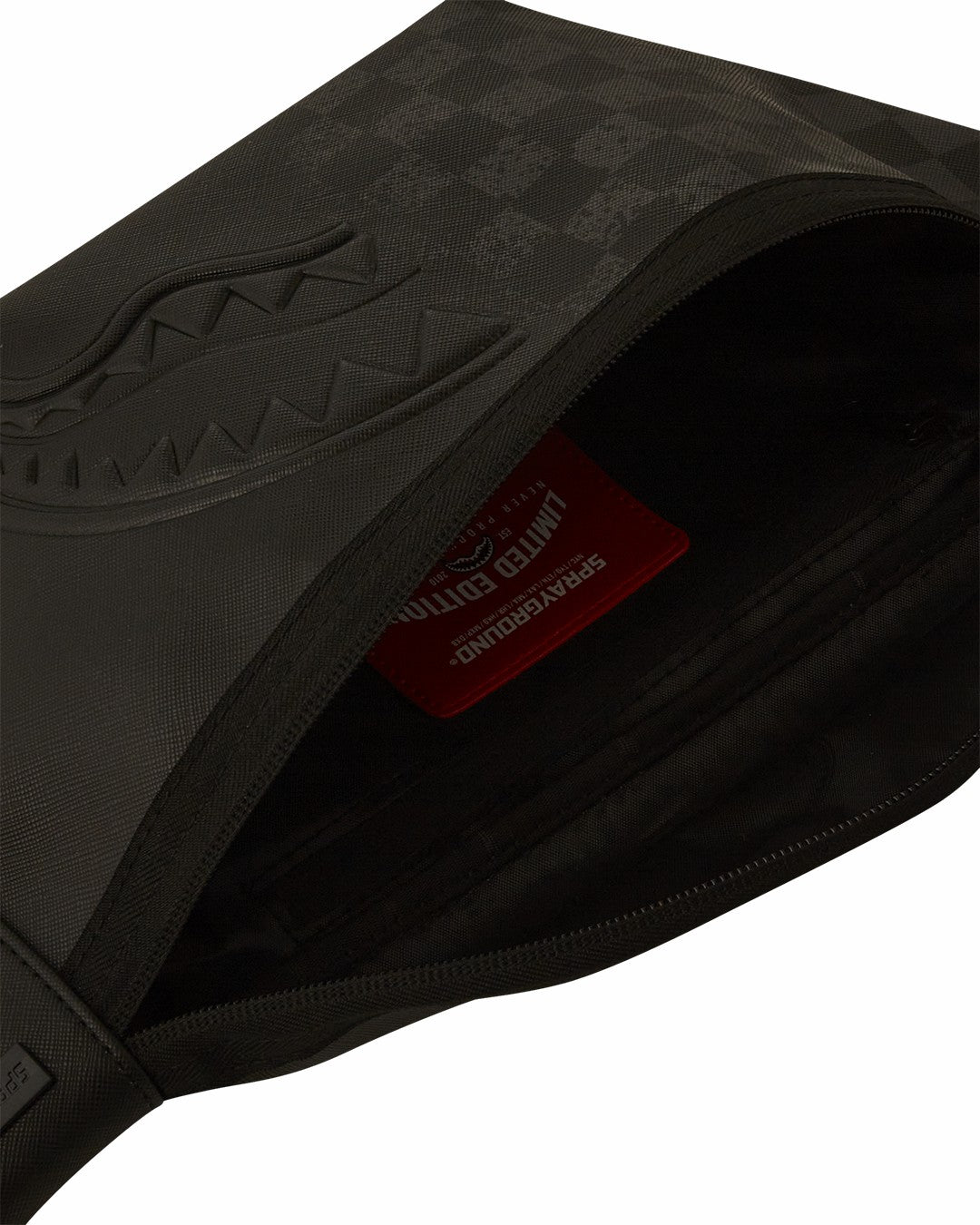 NIGHTSHARKS WORLDWIDE CROSSBODY | Sprayground Clearance
