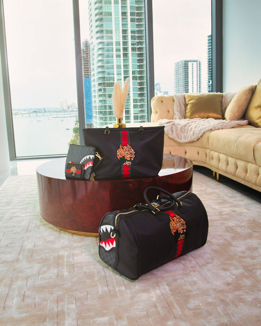 ITALIA DIVISO WALLET | Sprayground Clearance