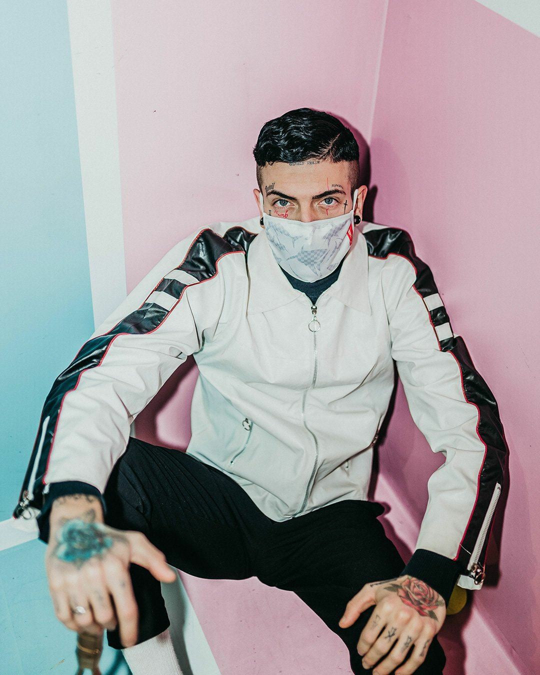 SHARK CHECK (WHITE) FACE MASK | Sprayground Near Me