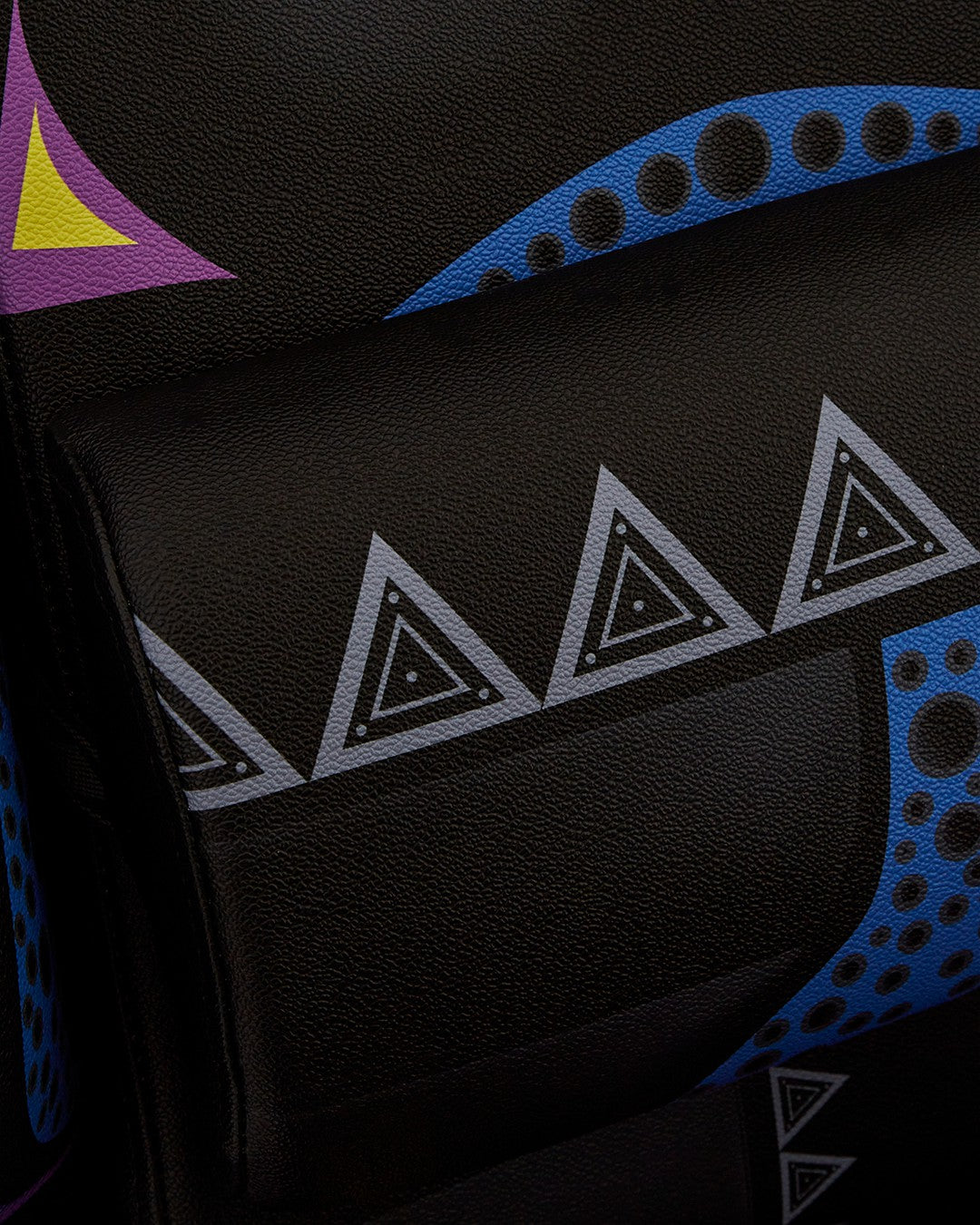 A.I. 12 BROOKLYN & BEYOND - SANDFLOWER COLLAB GAMING CHAIR | Sprayground Near Me