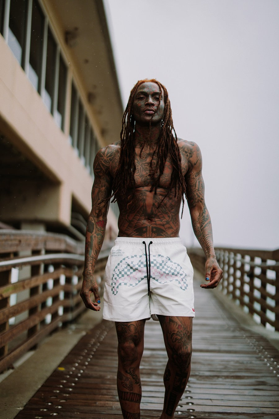 SHARK CENTRAL DYNAMIC SWIM SHORTS | Sprayground Online