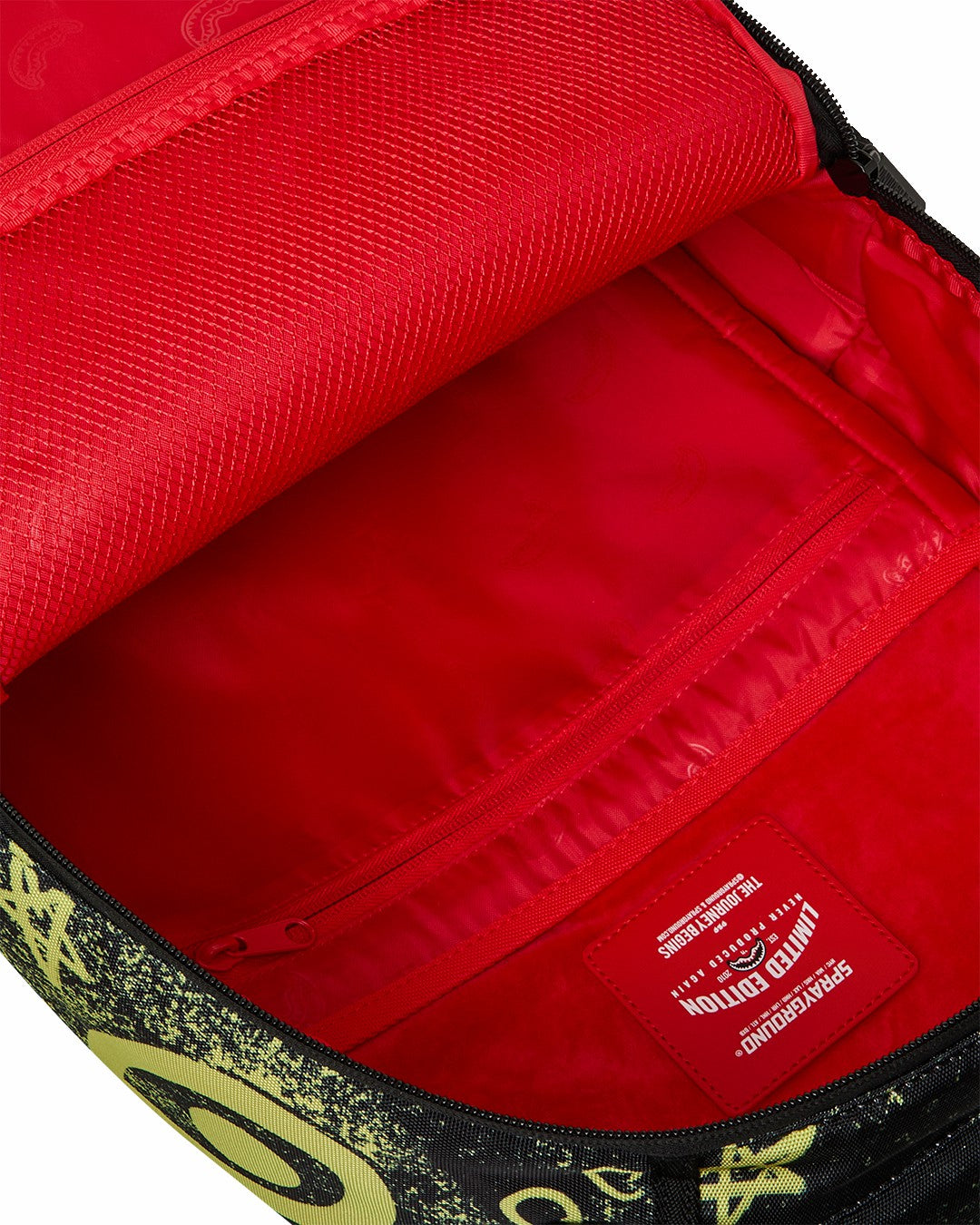 MARVIN THE MARTIAN OUTTA HERE BACKPACK | Sprayground Online