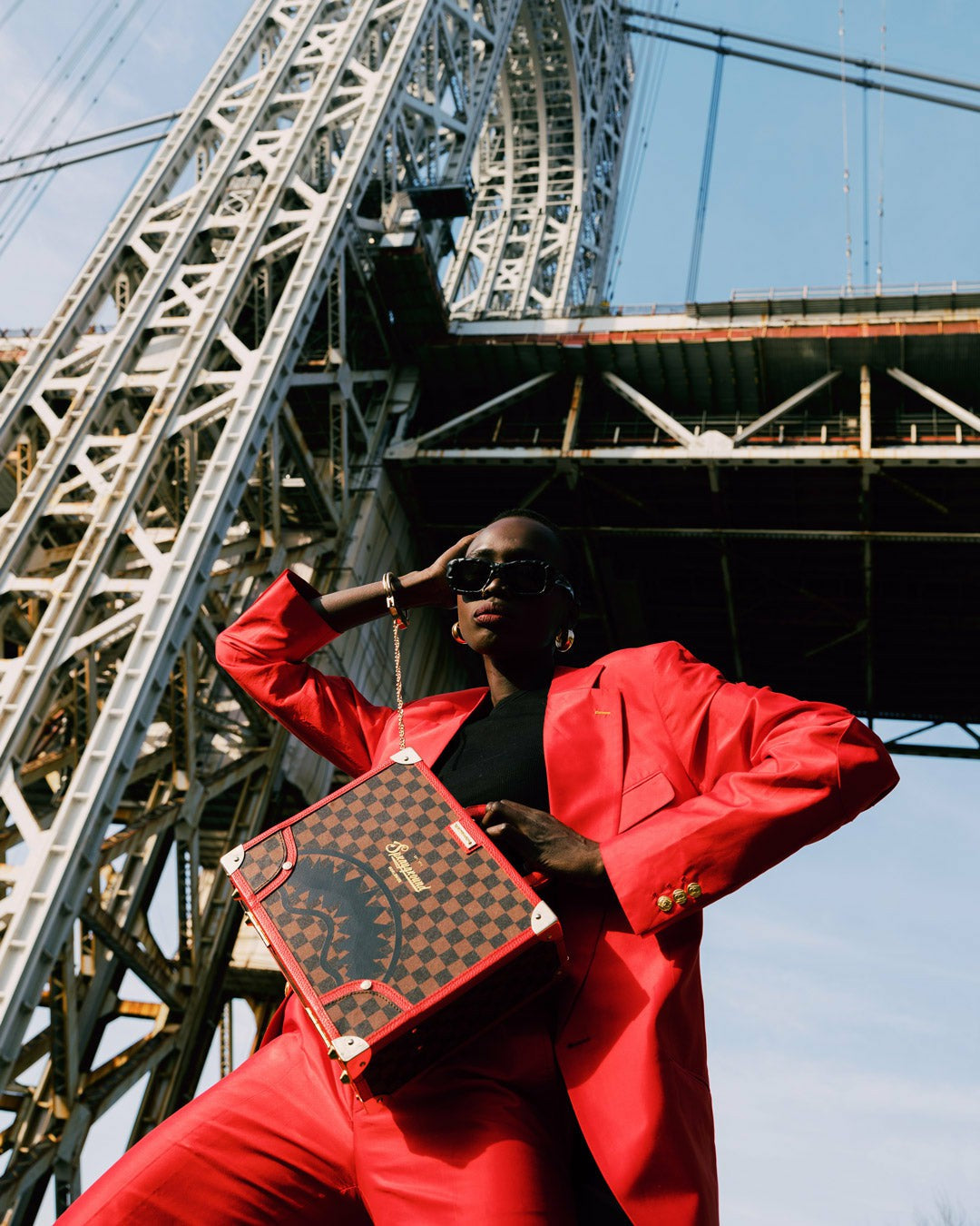 TAKEOVER THE THRONE ATTACHÉ HANDCUFF BRIEFCASE | Sprayground Near Me