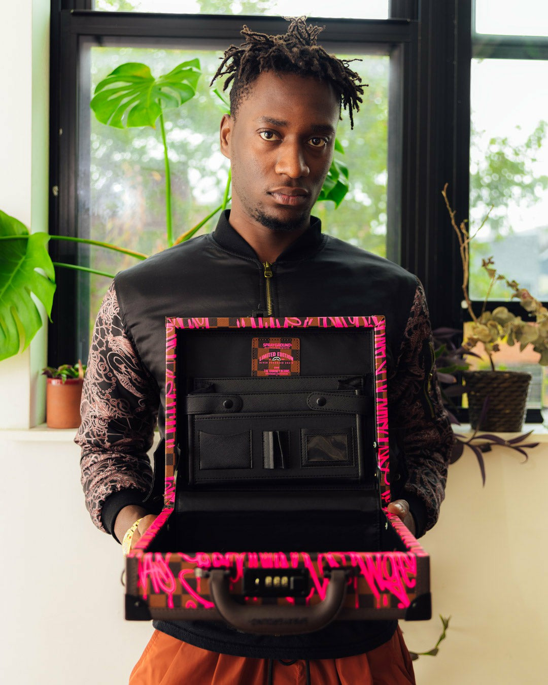 JETGRAPHIX ATTACHÉ BRIEFCASE | Sprayground Discount