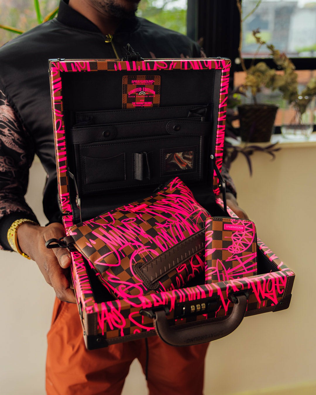 JETGRAPHIX ATTACHÉ BRIEFCASE | Sprayground Discount