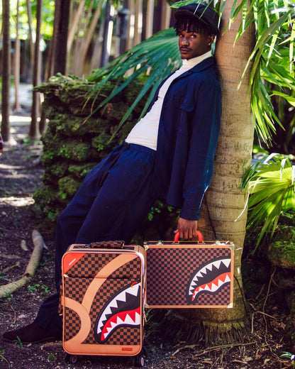 HENNY AIR TO THE THRONE ATTACHÉ BRIEFCASE | Sprayground Clearance