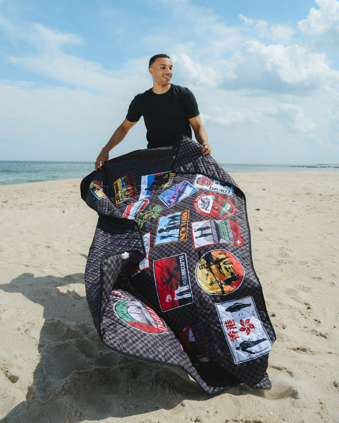 GLOBAL MOGUL UNLIMITED MILES PACKABLE BEACH MAT BLANKET WATER RESISTAN | Sprayground Discount