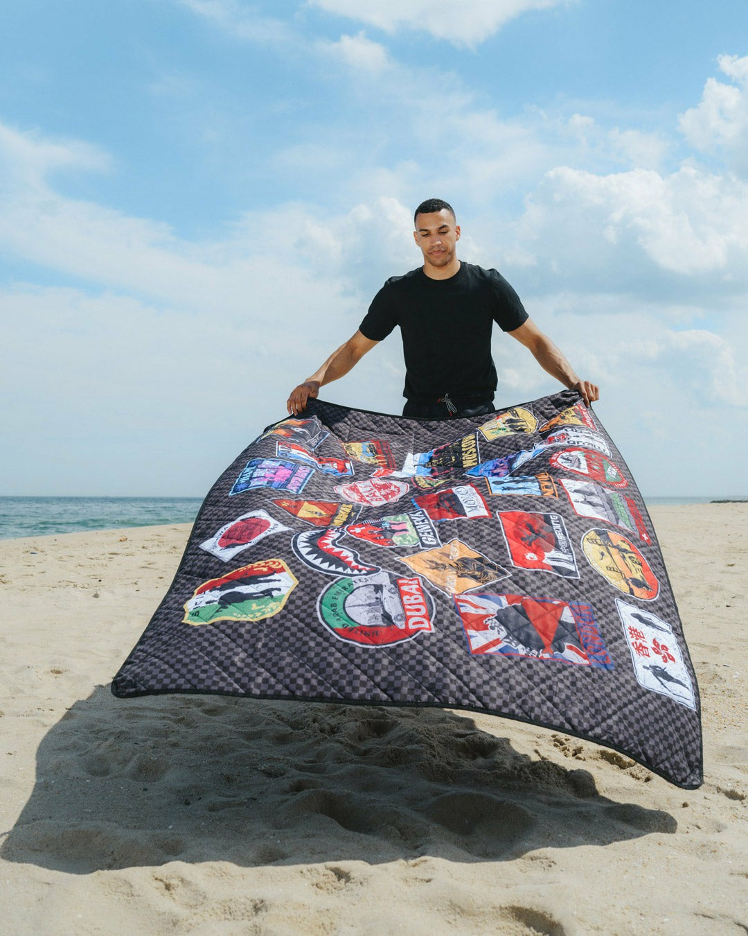 GLOBAL MOGUL UNLIMITED MILES PACKABLE BEACH MAT BLANKET WATER RESISTAN | Sprayground Discount