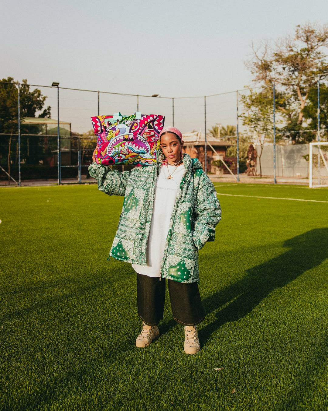STEADY TRIPPIN BEACH TOTE | Sprayground Near Me