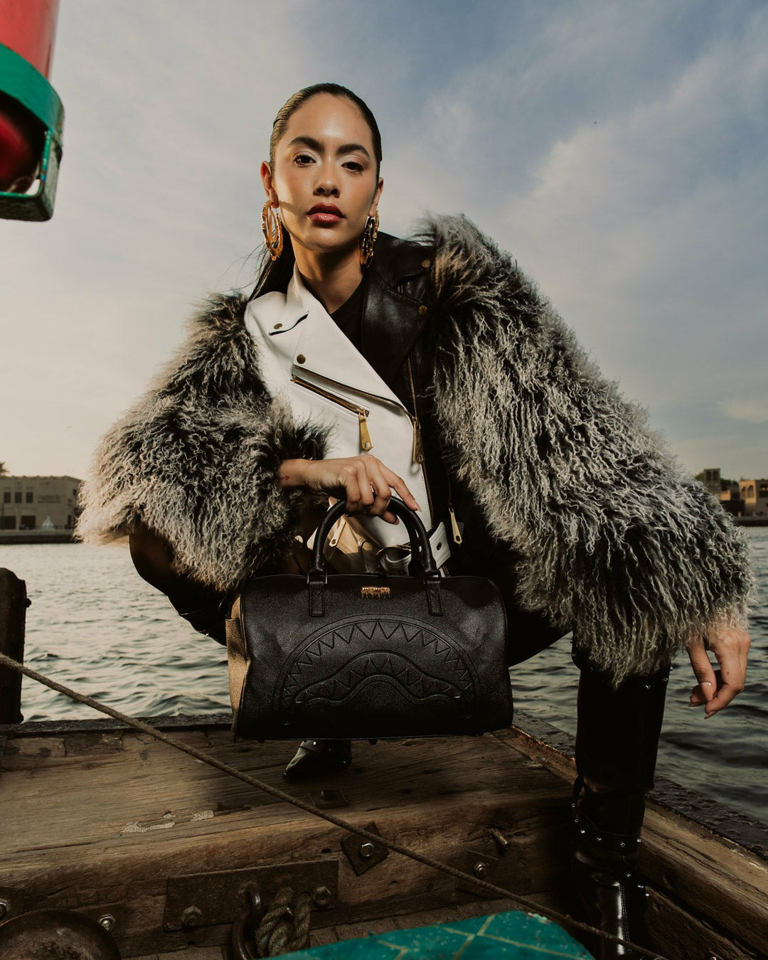 GOLD BRICK DRIP MINI DUFFLE | Sprayground US