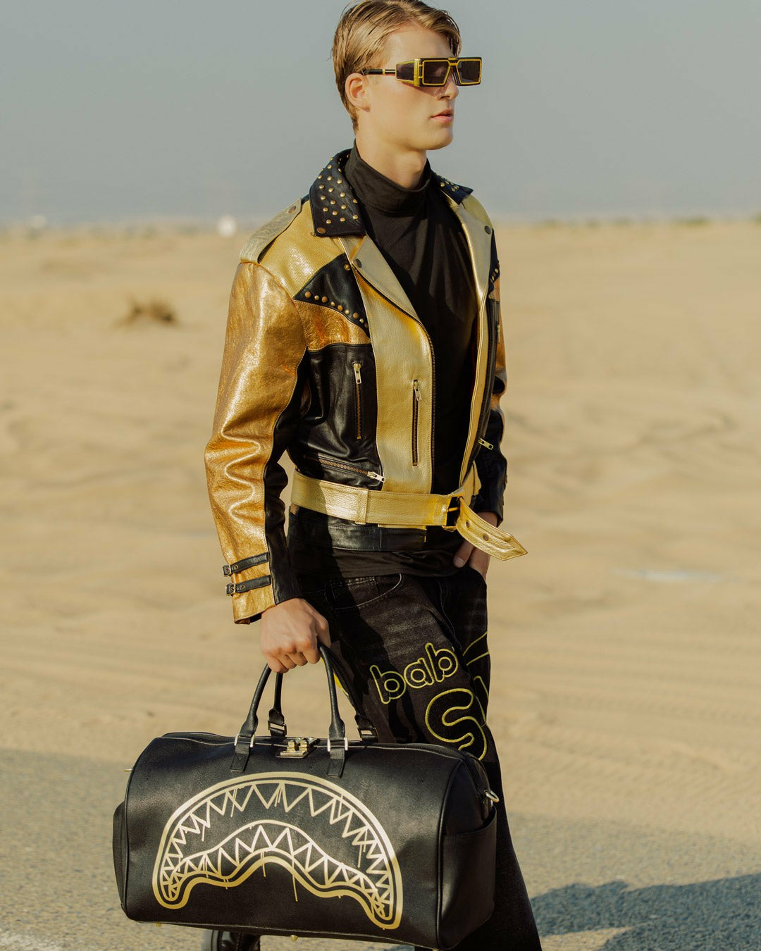 GOLD FANG DUFFLE | Sprayground Online