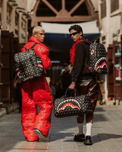 SHARK MOB HIDEOUT DUFFLE | Sprayground sale