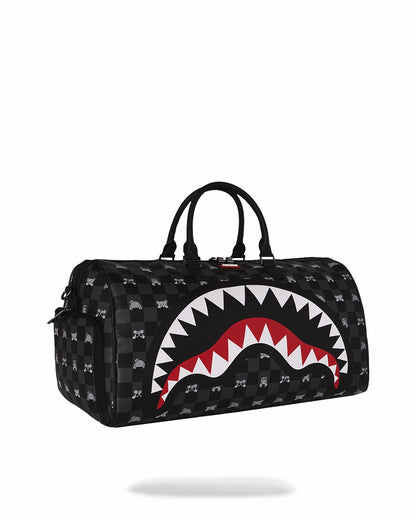 SHARK MOB HIDEOUT DUFFLE | Sprayground sale