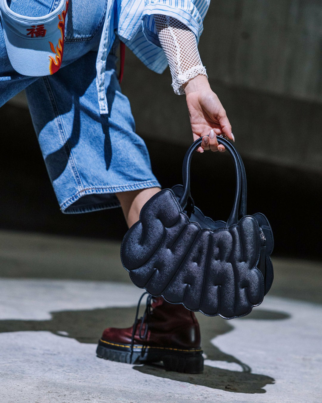 BUBBLE BUBBLE SHARK HANDBAG | Sprayground Discount
