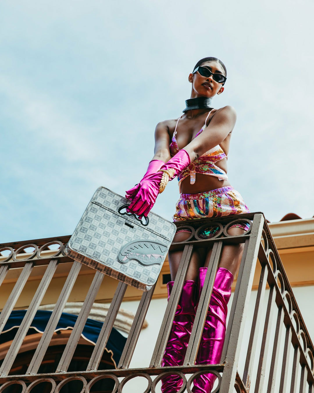 A.I.8 AFRICAN INTELLIGENCE BOOKED & BUSY CITY SAVVY HANDBAG | Sprayground Clearance