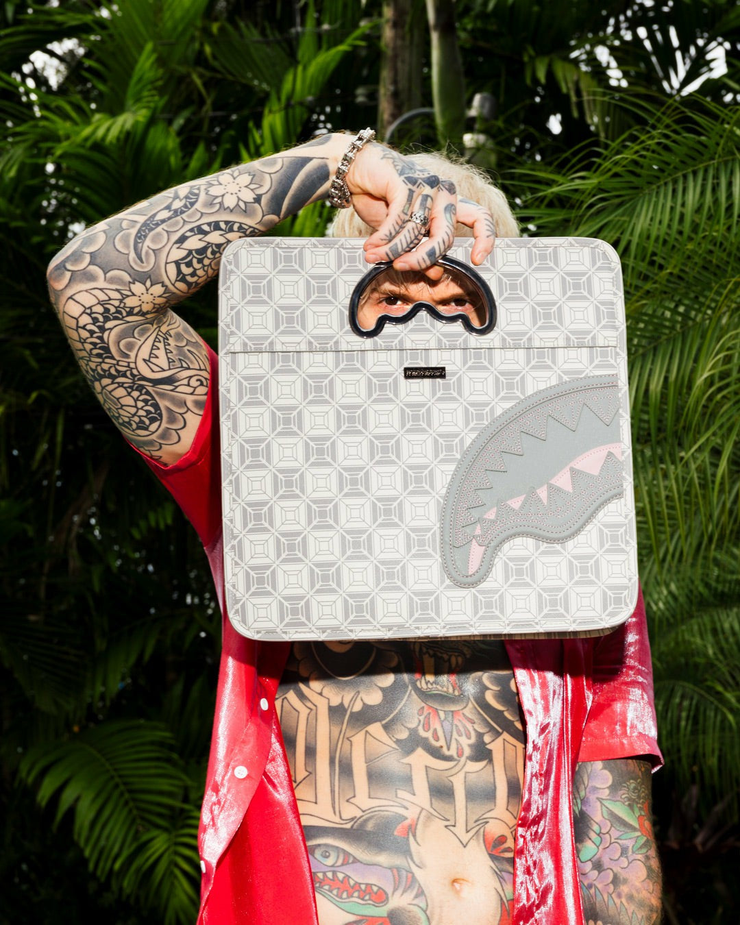 A.I.8 AFRICAN INTELLIGENCE BOOKED & BUSY CITY SAVVY HANDBAG | Sprayground Clearance