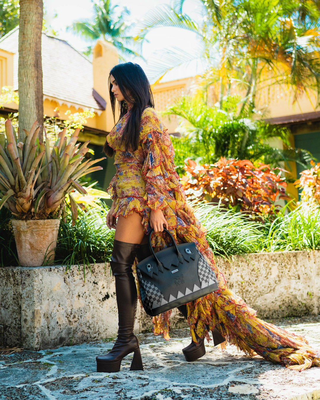 RACEWAY SHADOW PHANTOM PALACE HANDBAG | Sprayground Online