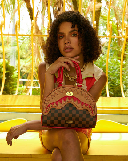 RACEWAY HENNY SHARK HANDBAG | Sprayground Clearance