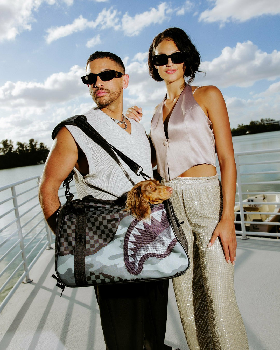 3AM RIPTIDE PET CARRIER DUFFLE | Sprayground Discount