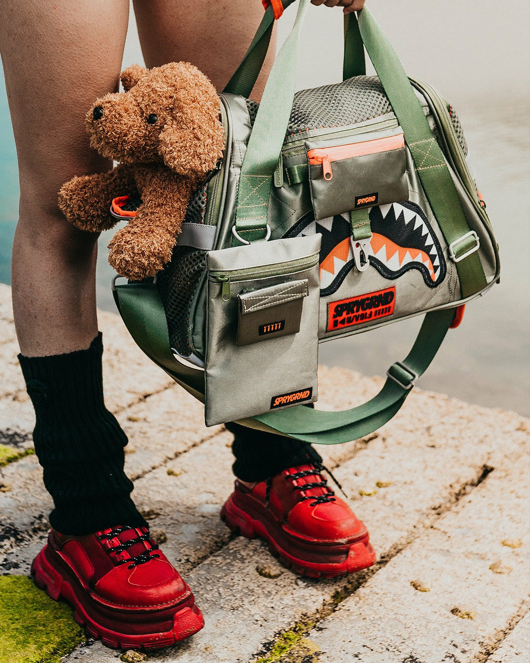 SPECIAL OPS ALPHA SHARK PET CARRIER | Sprayground Near Me