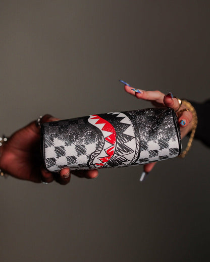 SCRIBBLE DRIBBLE CHECK POUCH | Sprayground sale