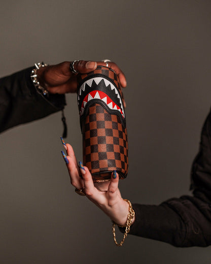 SAWTOOTH SHARKS IN PARIS POUCH | Sprayground US