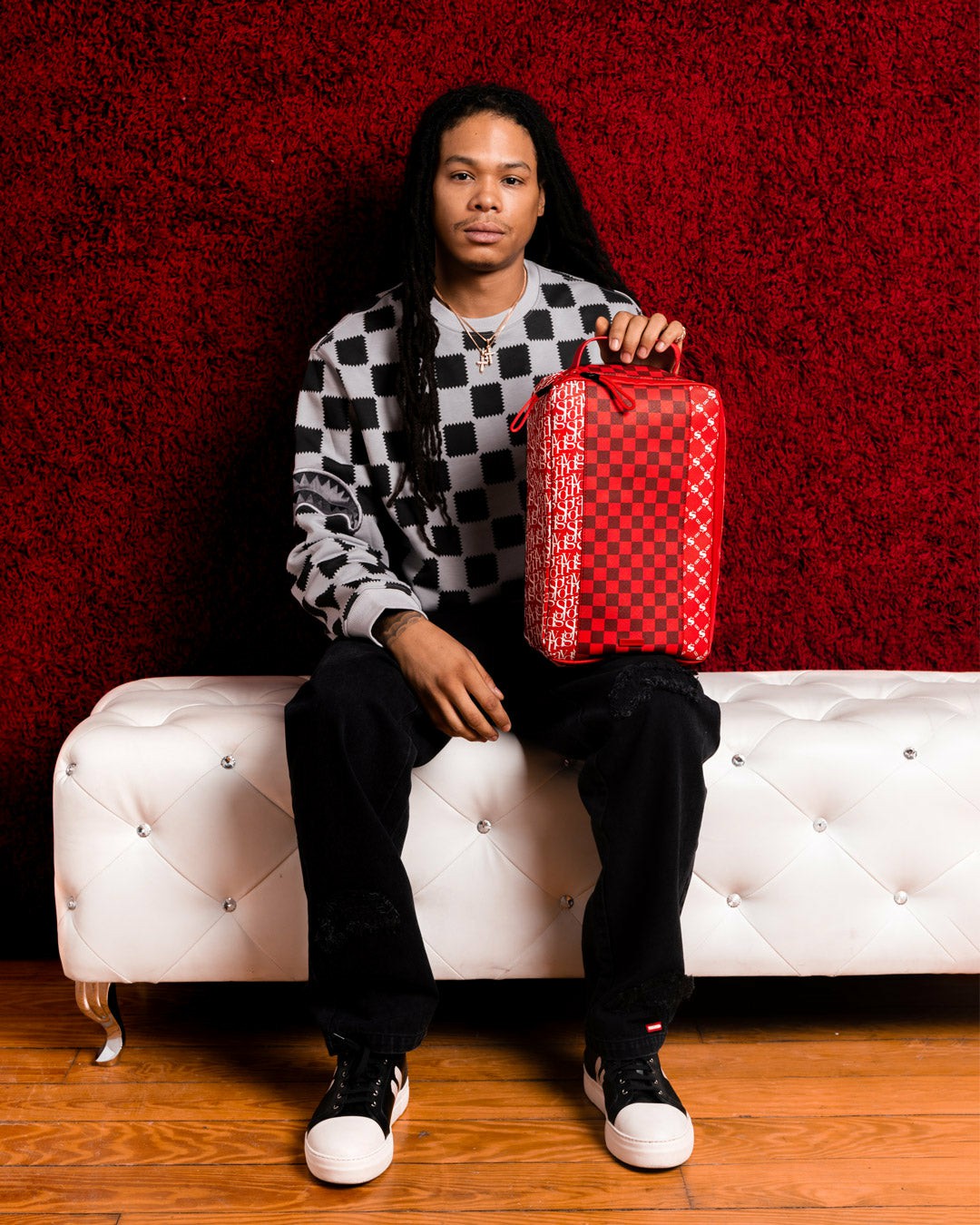 FREQUENT FLIER SNEAKER HOLDER | Sprayground sale