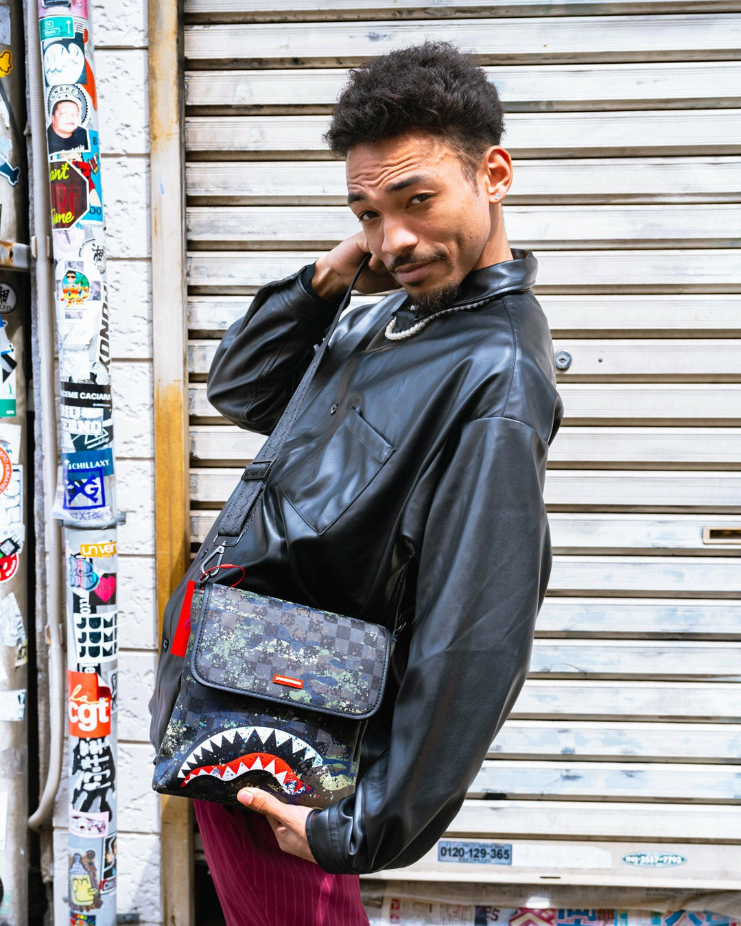 T-REX CITY MESSENGER SLING | Sprayground Online