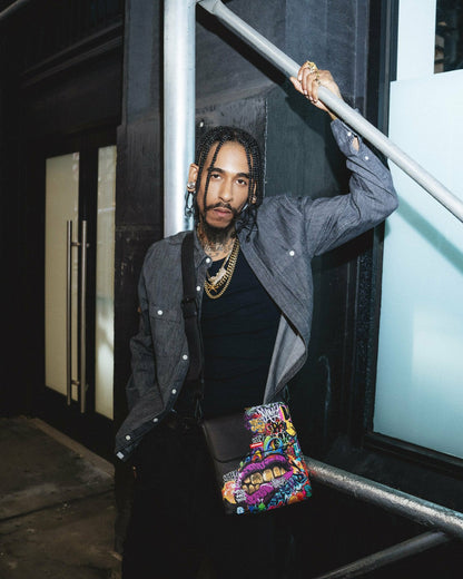 HALF GRAF LIPS MESSENGER BAG | Sprayground for sale