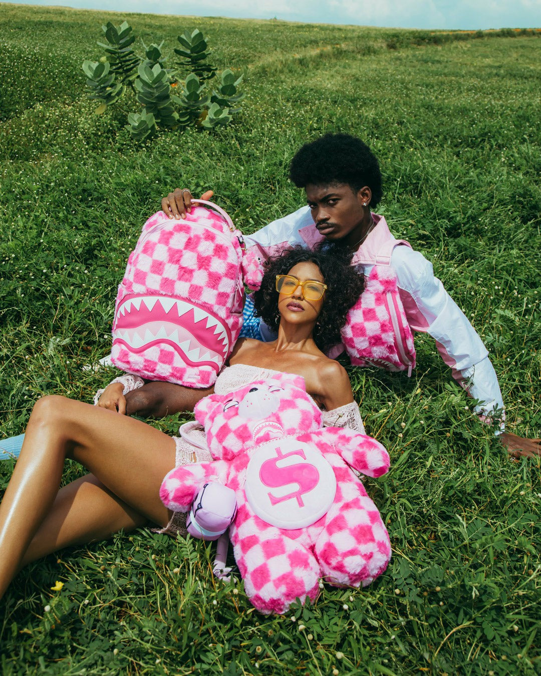 FURZILLA SHARK (PINK CHECK) MONEYBEAR BACKPACK | Sprayground US