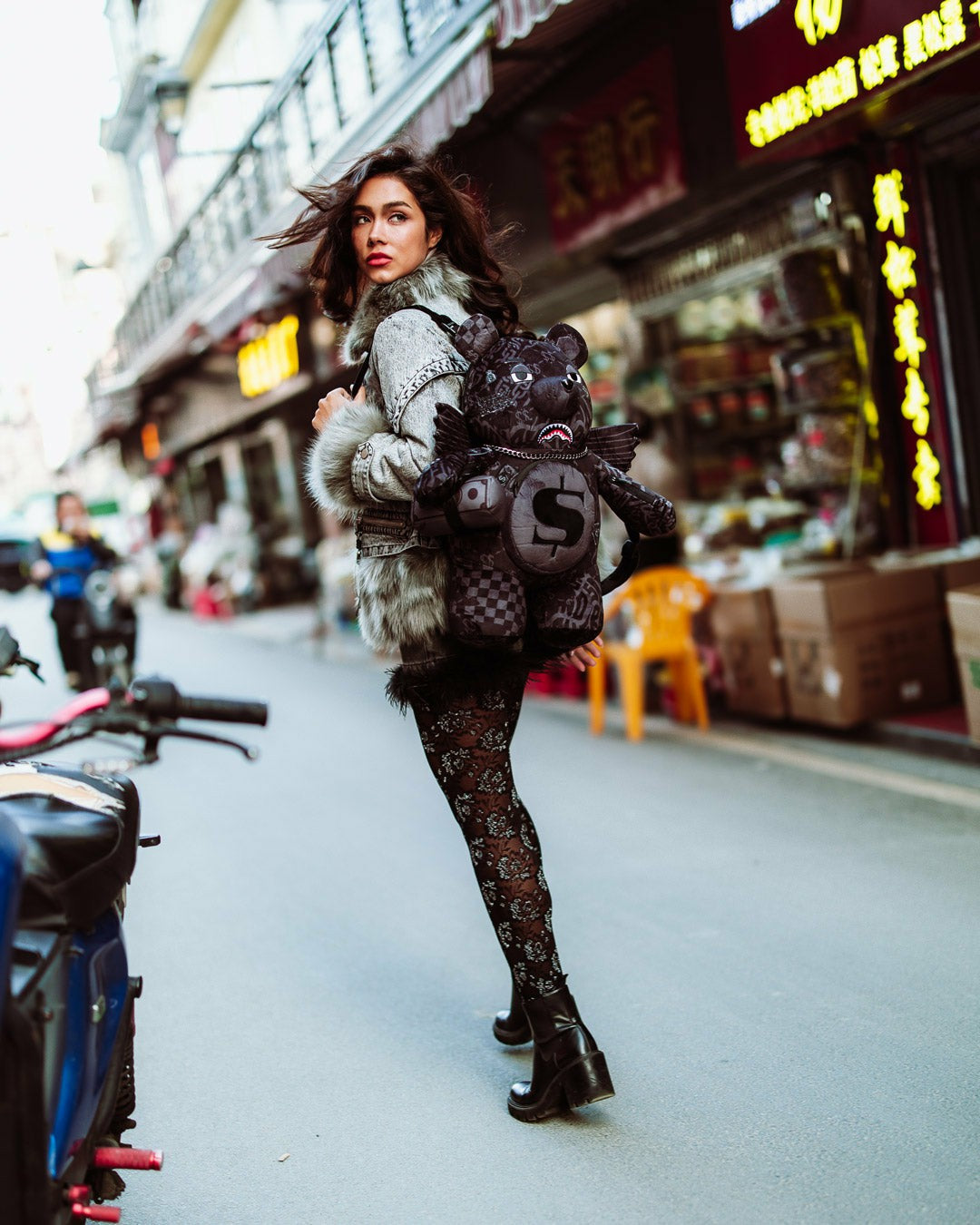 4AM MONEY WING BEAR BACKPACK | Sprayground for sale