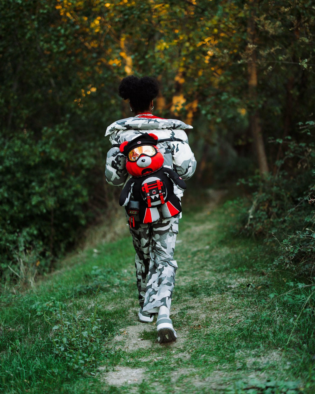 SKY HIGH SEEKERS ARCTIC GPS MONEYBEAR BACKPACK | Sprayground Near Me