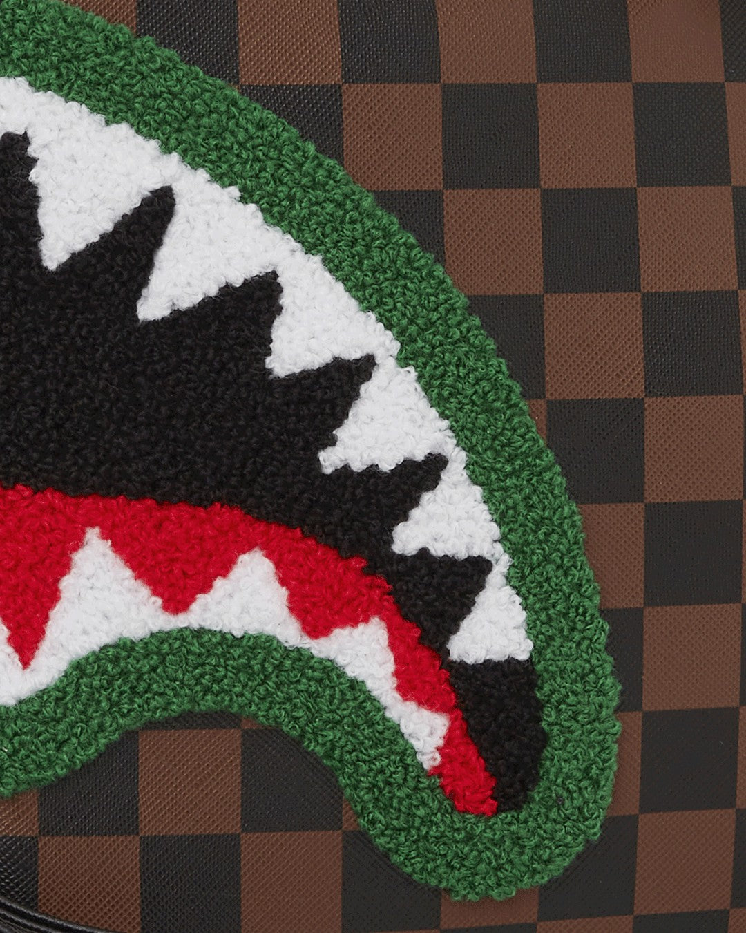 ROMEO AIR ITALIA SHARK TOILETRY BAG | Sprayground Clearance