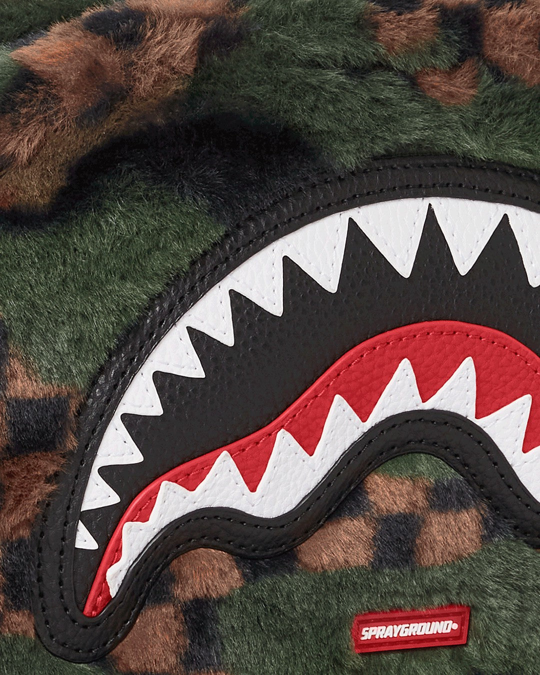 BIG SKY FUR SHARK MESSENGER BRICK BAG | Sprayground Online