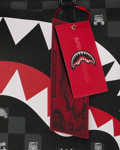 SHARK MOB HIDEOUT TOTE | Sprayground Clearance