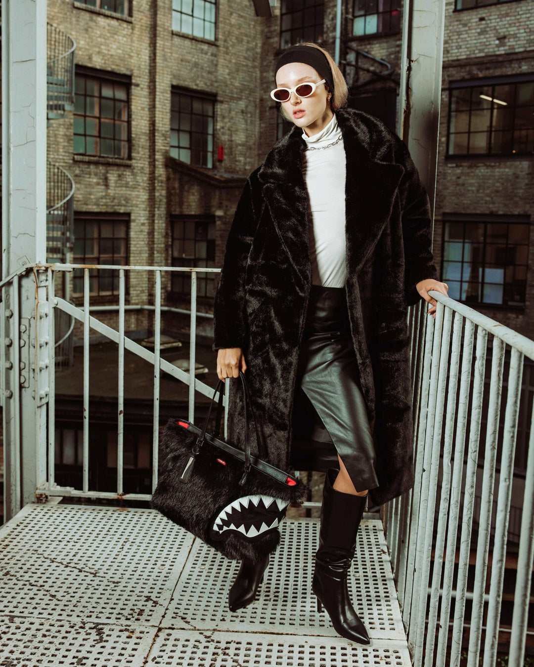 FURZILLA SHARK (NIGHT) TOTE | Sprayground Discount