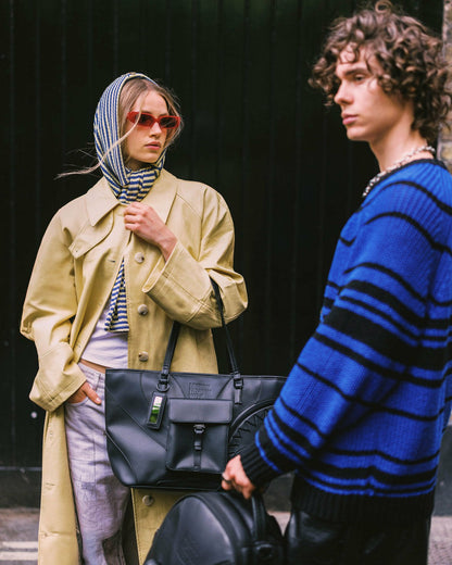 LONDON FASHION WEEK RED CARPET READY TOTE | Sprayground US