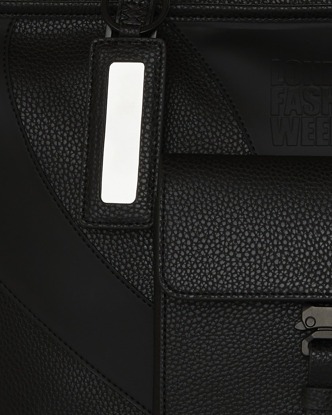 LONDON FASHION WEEK RED CARPET READY TOTE | Sprayground US