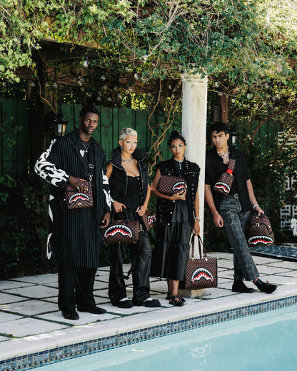 SAWTOOTH SHARKS IN PARIS TORTUGA TOTE | Sprayground Online