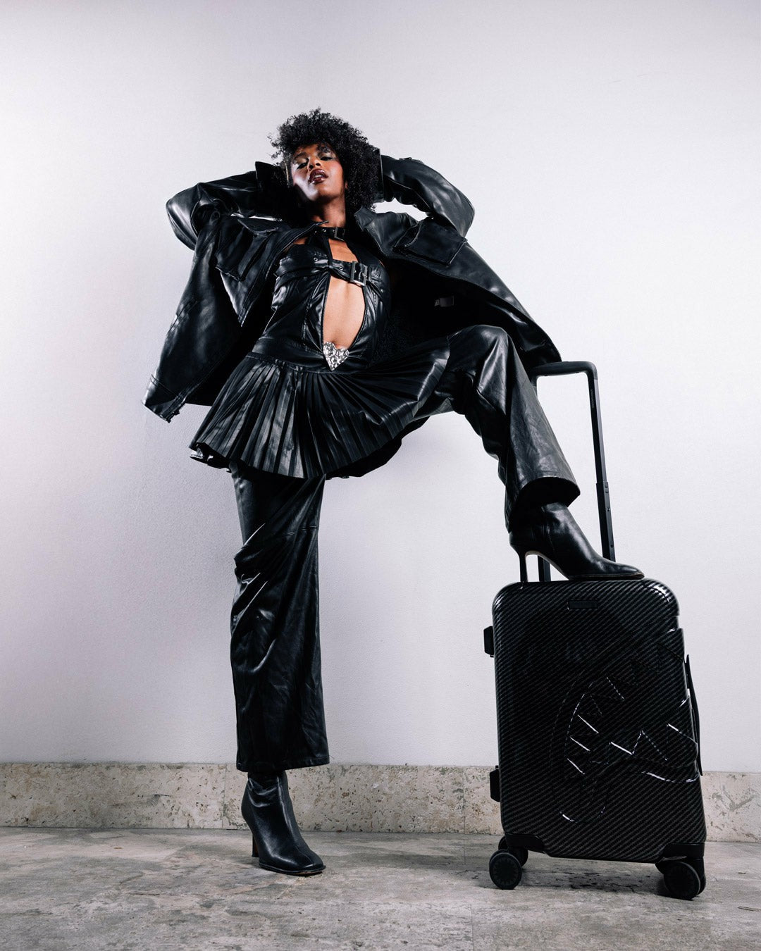 NIGHTFALL SHARKITECTURE CARRY-ON LUGGAGE | Sprayground Online