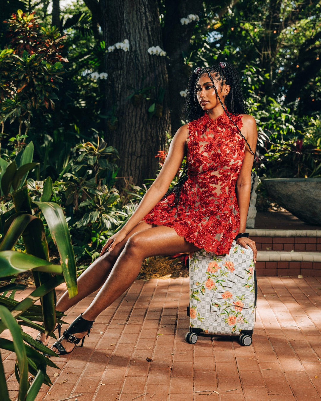 A.I. AFRICAN INTELLIGENCE ELEGANT ENERGY SHARKITECTURE CARRY-ON LUGGAG | Sprayground for sale