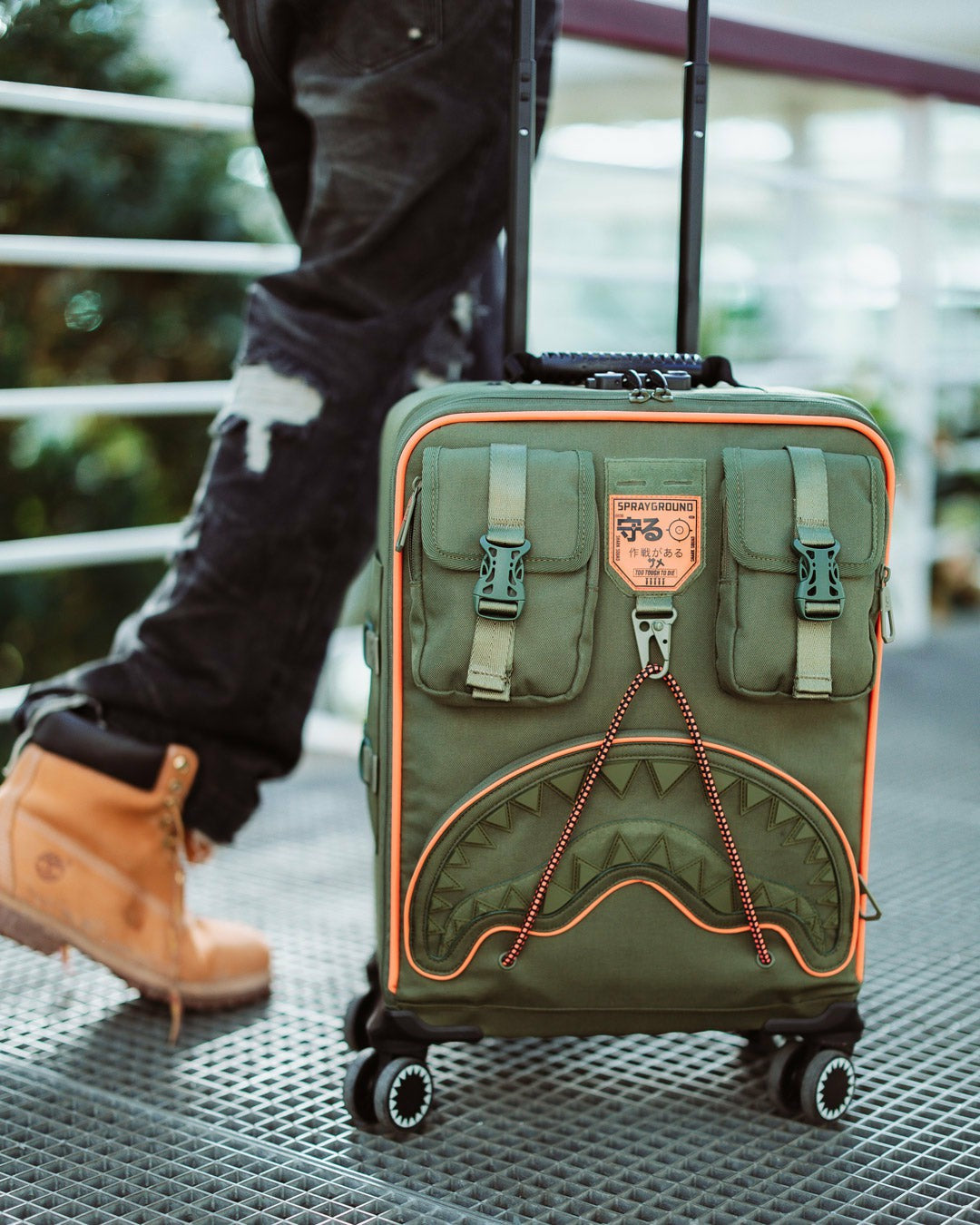 SPECIAL OPS SHARK SQUAD CARRY-ON LUGGAGE | Sprayground sale