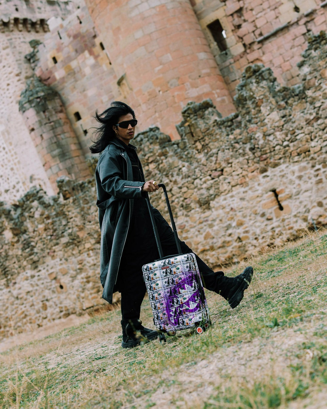 BILLIONS IN THE BANK HARD SHELL CARRY-ON LUGGAGE | Sprayground Discount