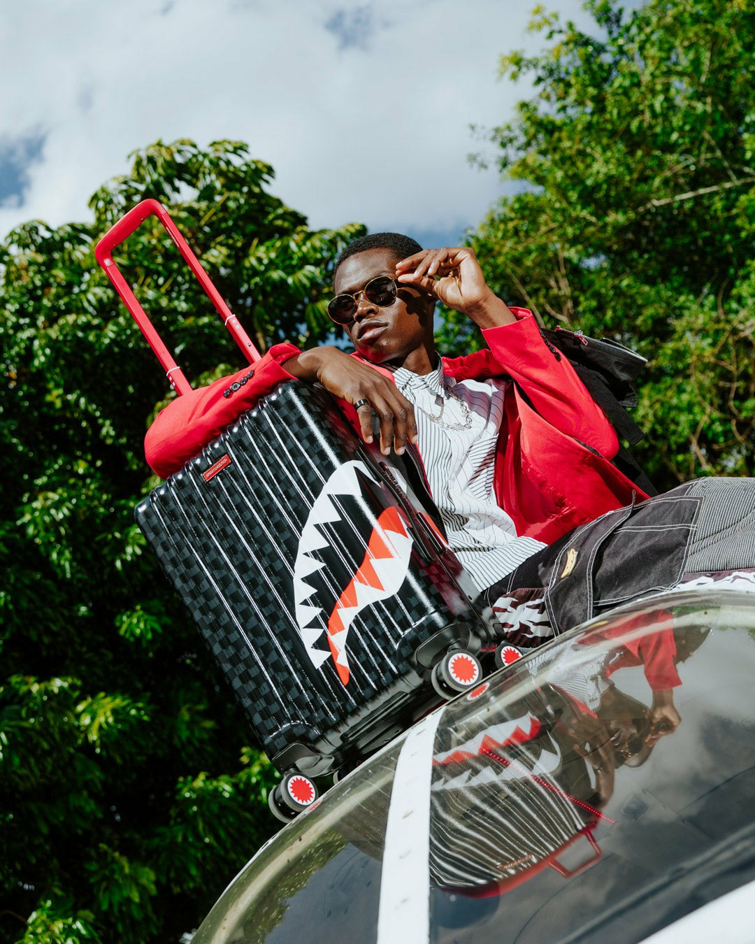 ATOMIC VAPOR SHARKNAUTICS HARDSHELL CARRY-ON LUGGAGE | Sprayground Clearance