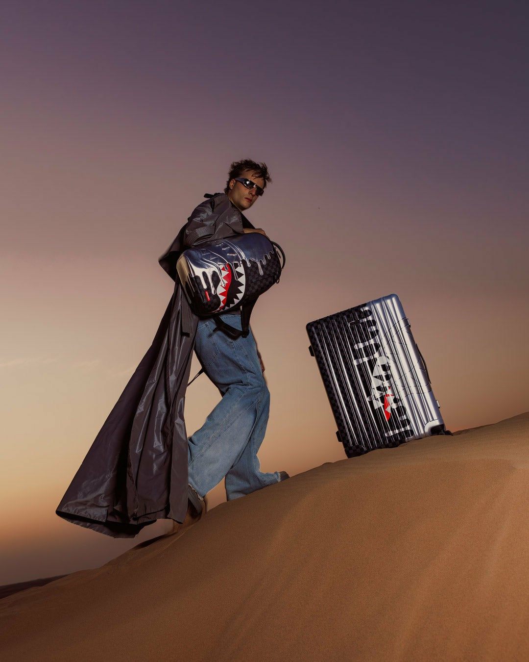 CHROME SPECTRE FULL-SIZE LUGGAGE | Sprayground Online