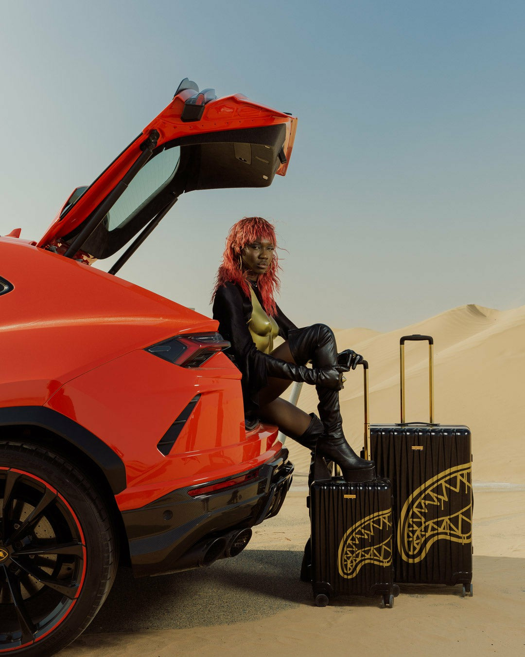 GOLD FANG FULL-SIZE LUGGAGE | Sprayground sale