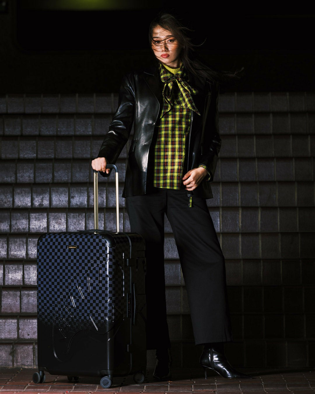THE PHANTOM FADE FULL-SIZE LUGGAGE | Sprayground US
