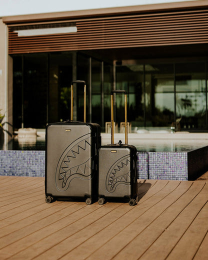 REALITY CHECK SHARKITECTURE FULL-SIZE JETBLACK LUGGAGE (GOLD HARDWARE) | Sprayground Online