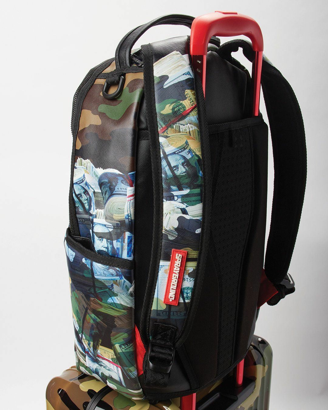 SHARKNAUTICS (CAMO) 29.5” FULL-SIZE LUGGAGE | Sprayground Discount