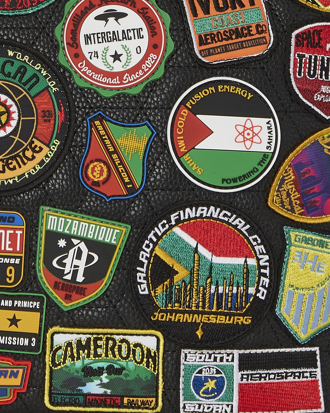 A.I. THE 54 (PATCHES OF AFRICA) CARGO TOTE | Sprayground for sale